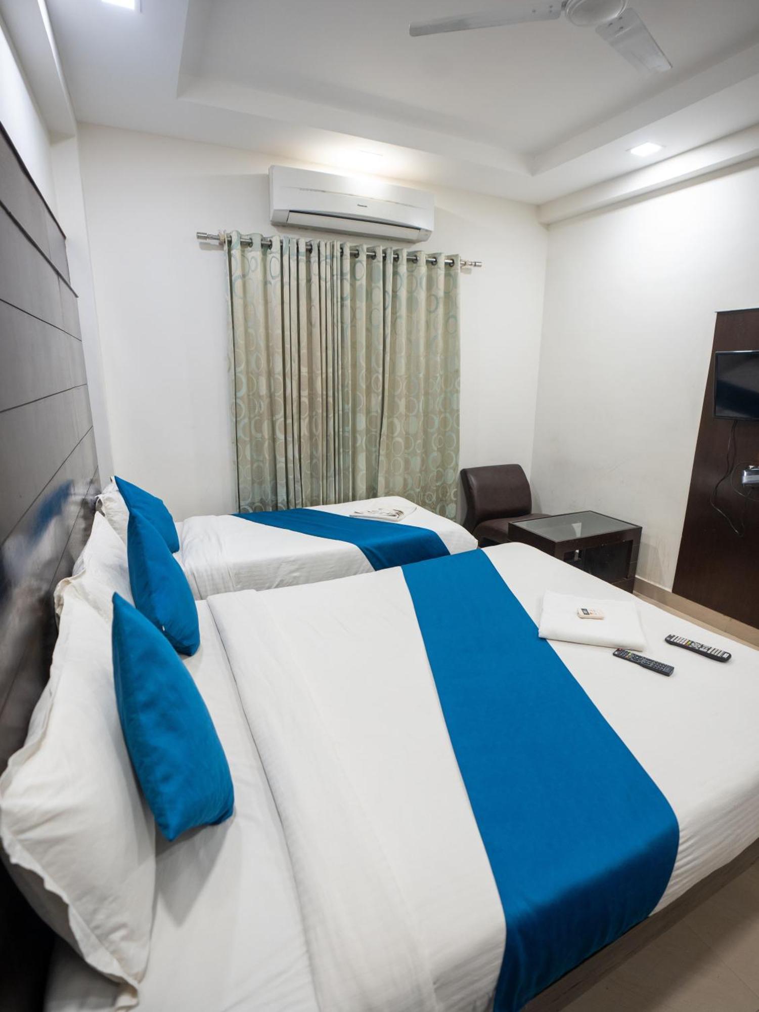 Orion Residency Hotel Chennai Exterior photo