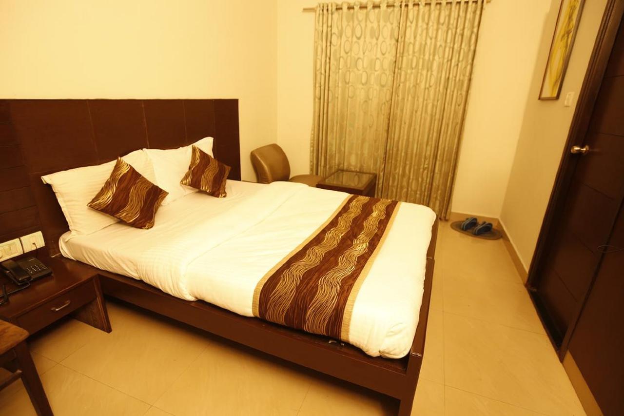 Orion Residency Hotel Chennai Exterior photo