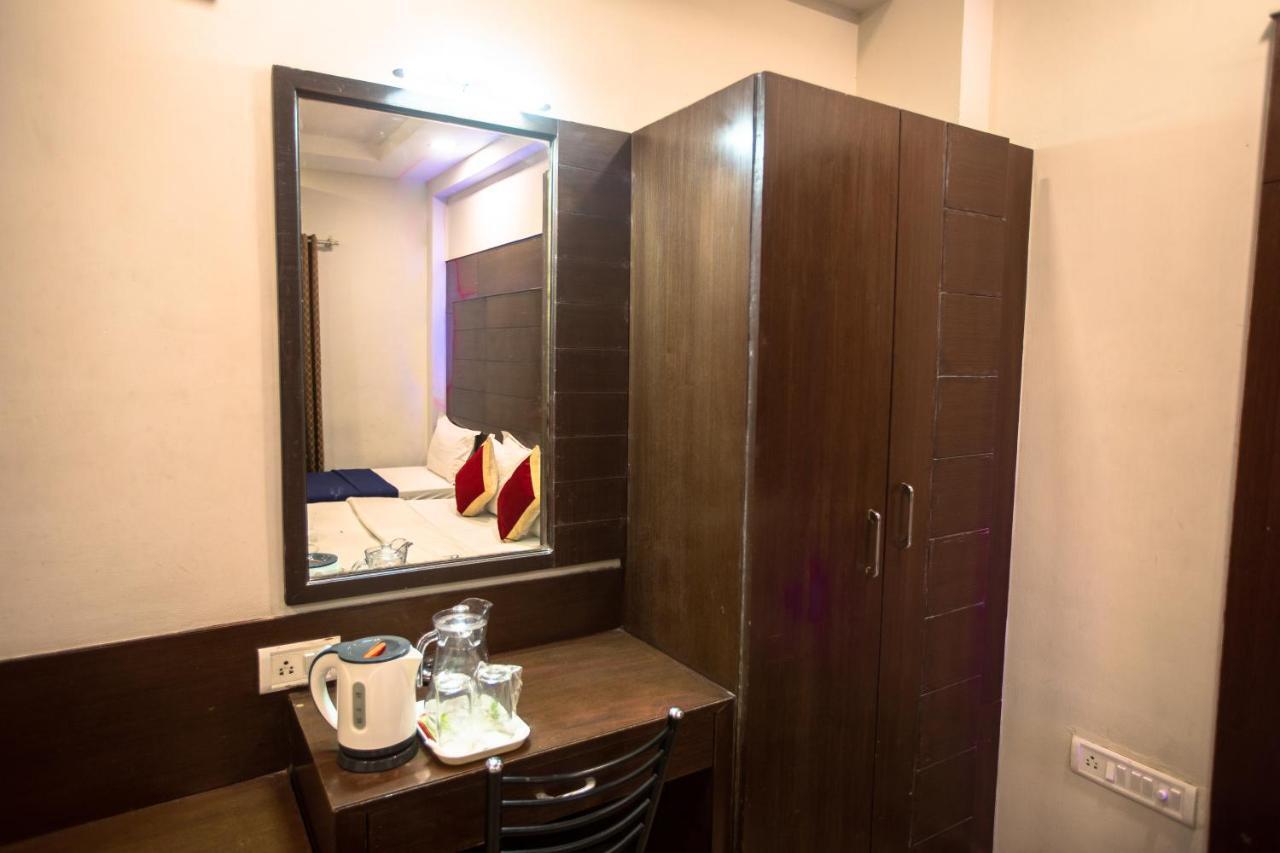 Orion Residency Hotel Chennai Exterior photo